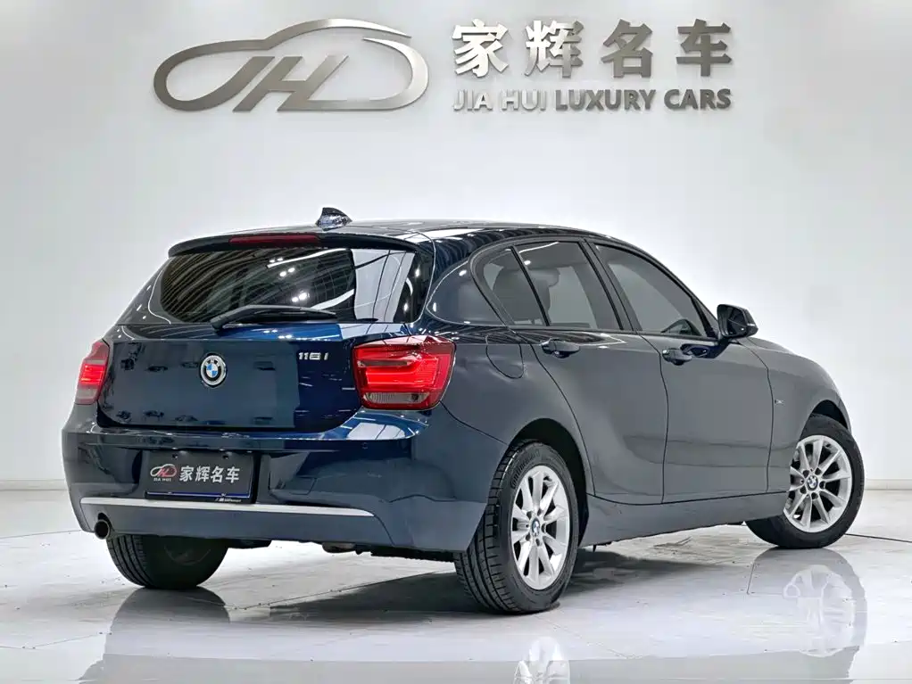BMW 1 Series (Import) — миниатюра 7