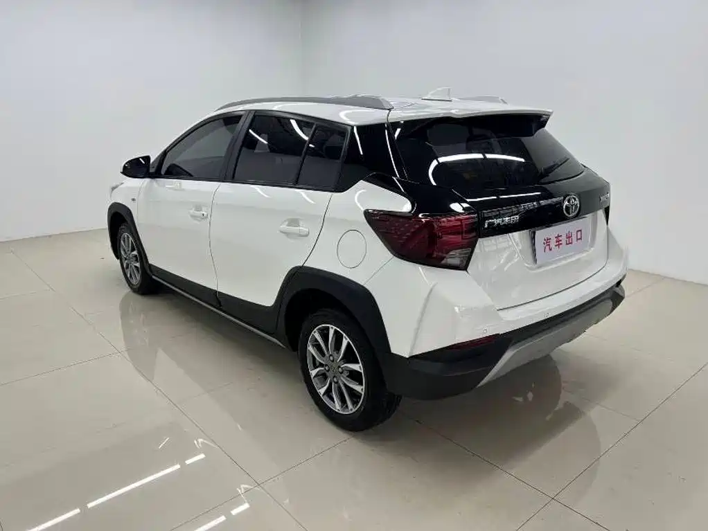 Toyota Yaris L — миниатюра 6