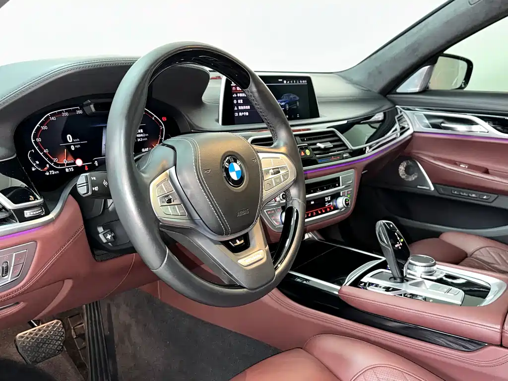 BMW 7 SERIES