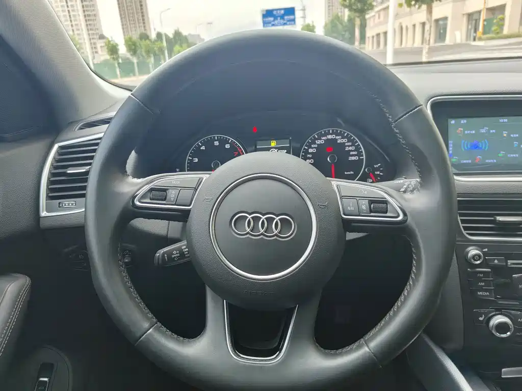 Audi Q5 — миниатюра 9