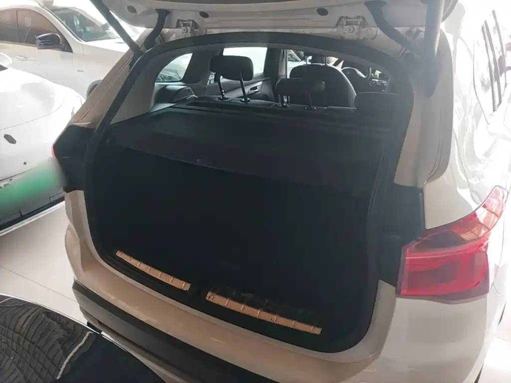 BMW X1 — миниатюра 19