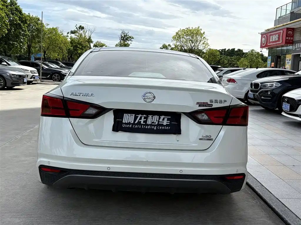 Nissan Teana — миниатюра 8