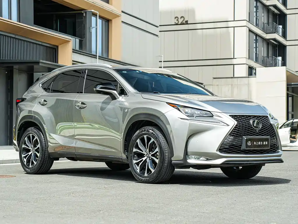 Lexus NX 2015 200t F SPORT