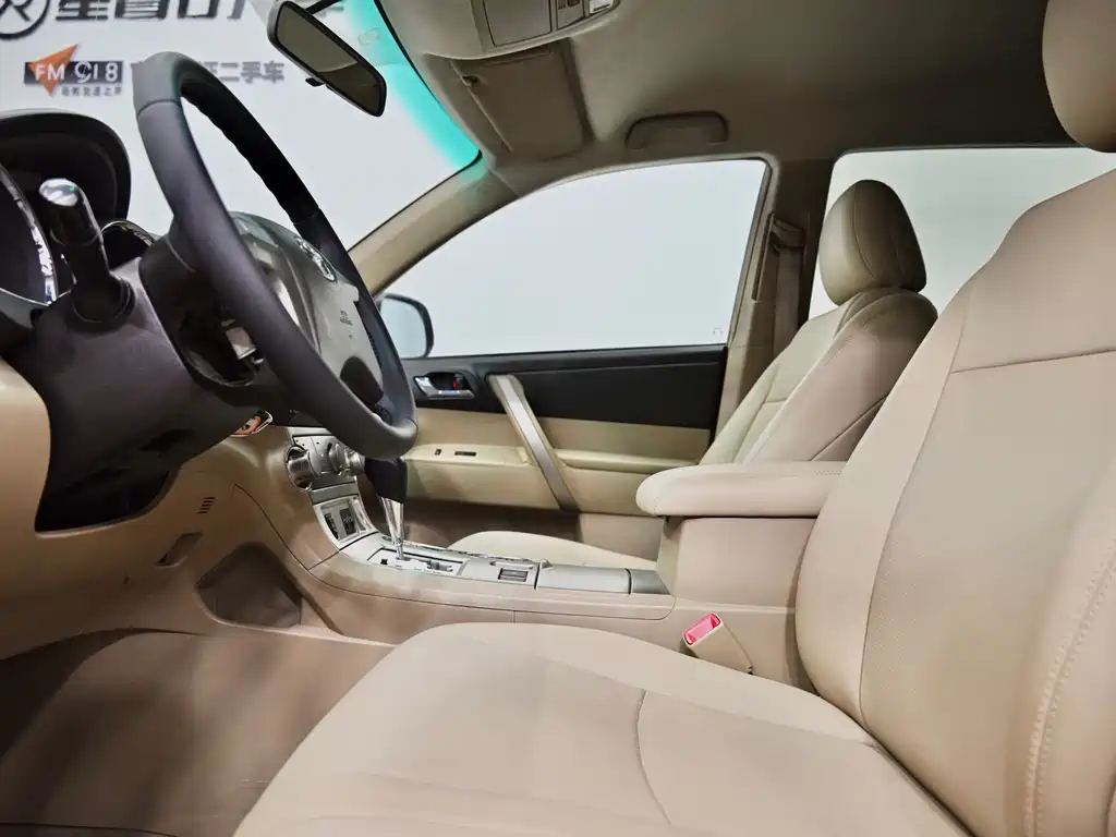 Toyota Highlander — миниатюра 4