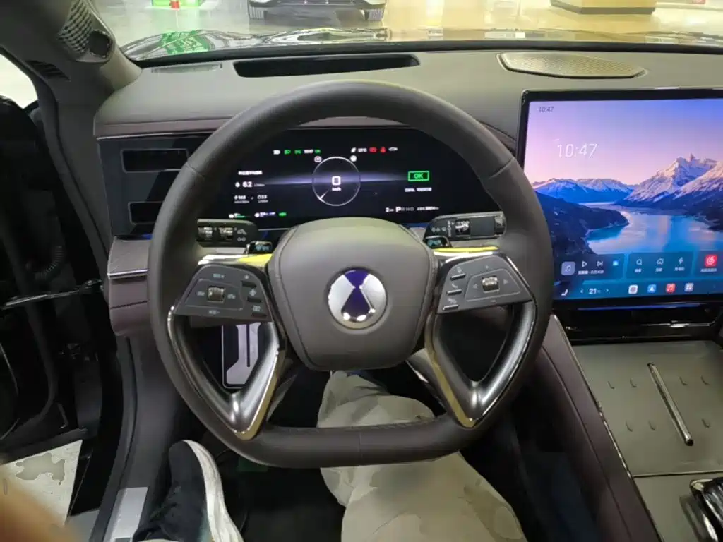 Denza Denza Z9GT — миниатюра 11