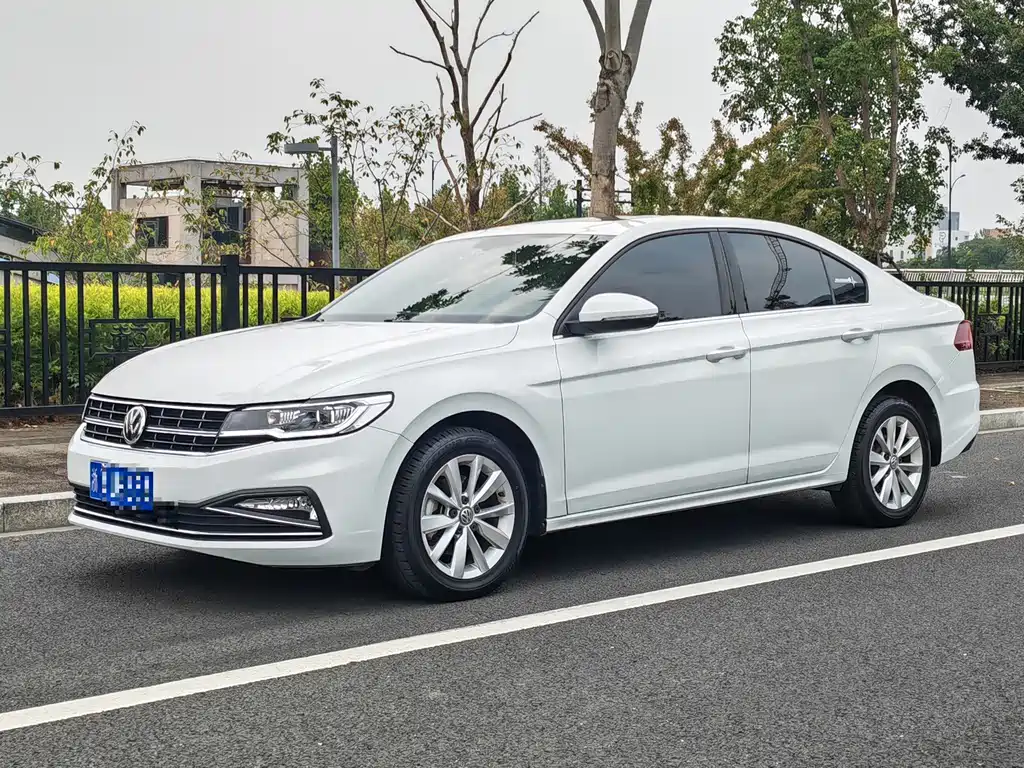 Volkswagen Bora — миниатюра 2