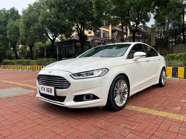 2014 Ford Mondeo