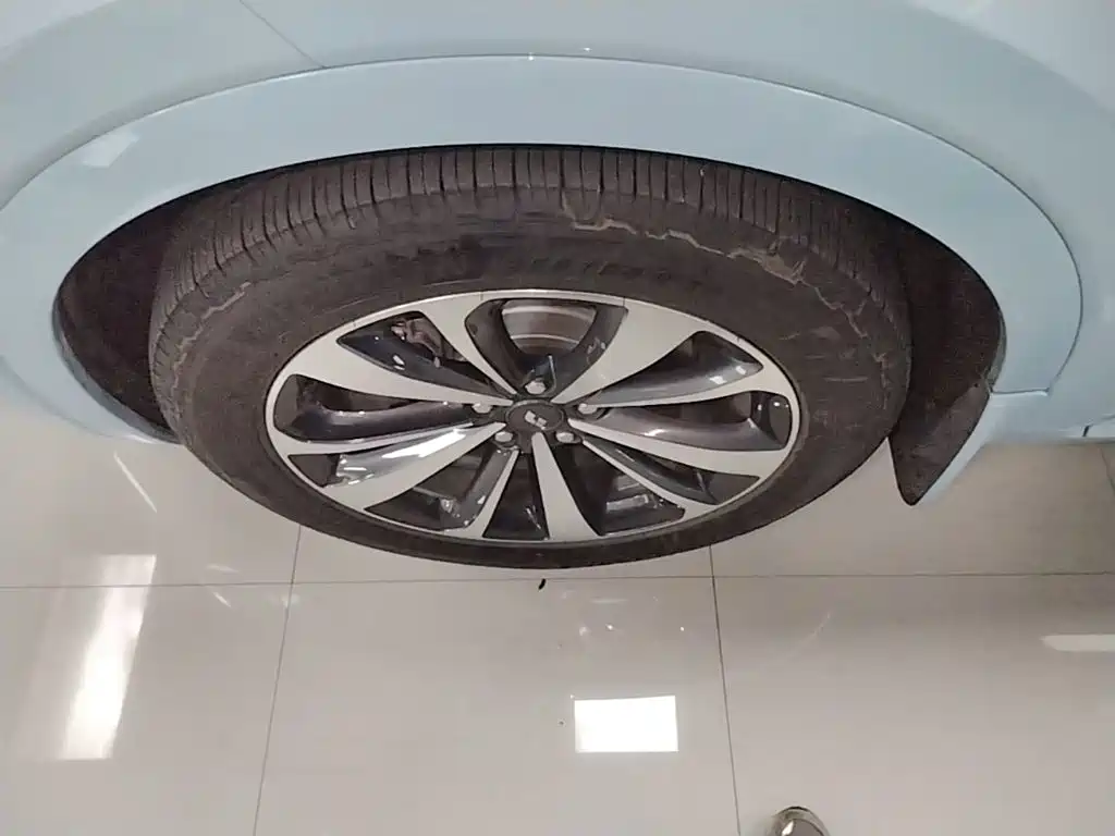 Li Auto Li ONE — миниатюра 23