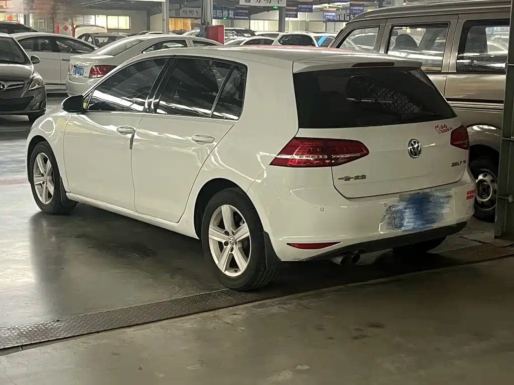 Volkswagen Golf — миниатюра 3