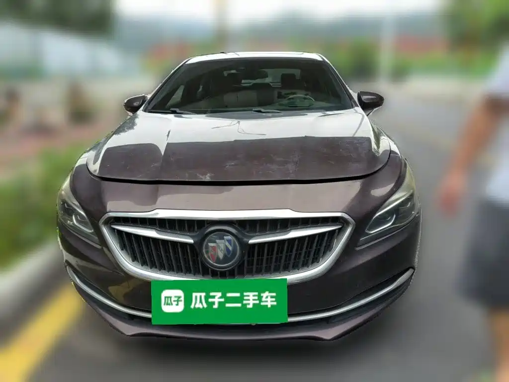 Buick LaCrosse — миниатюра 3