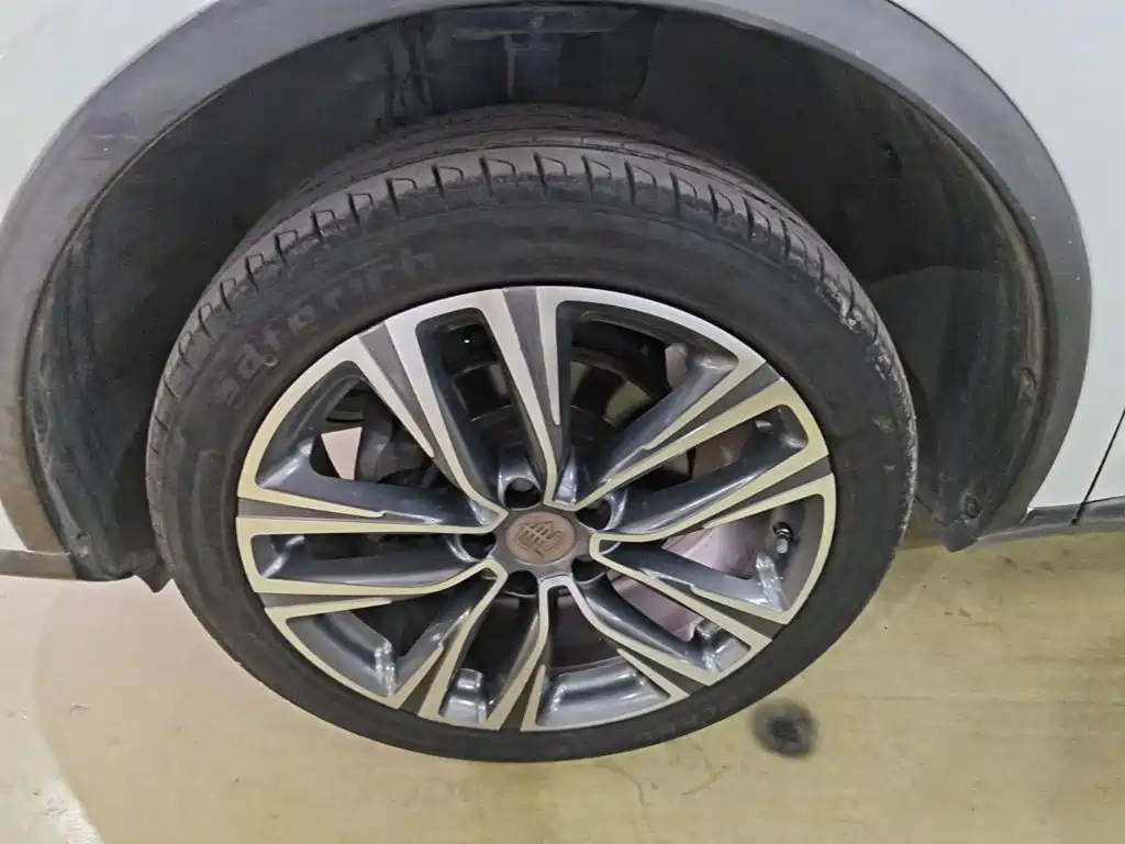 BYD Tang — миниатюра 23