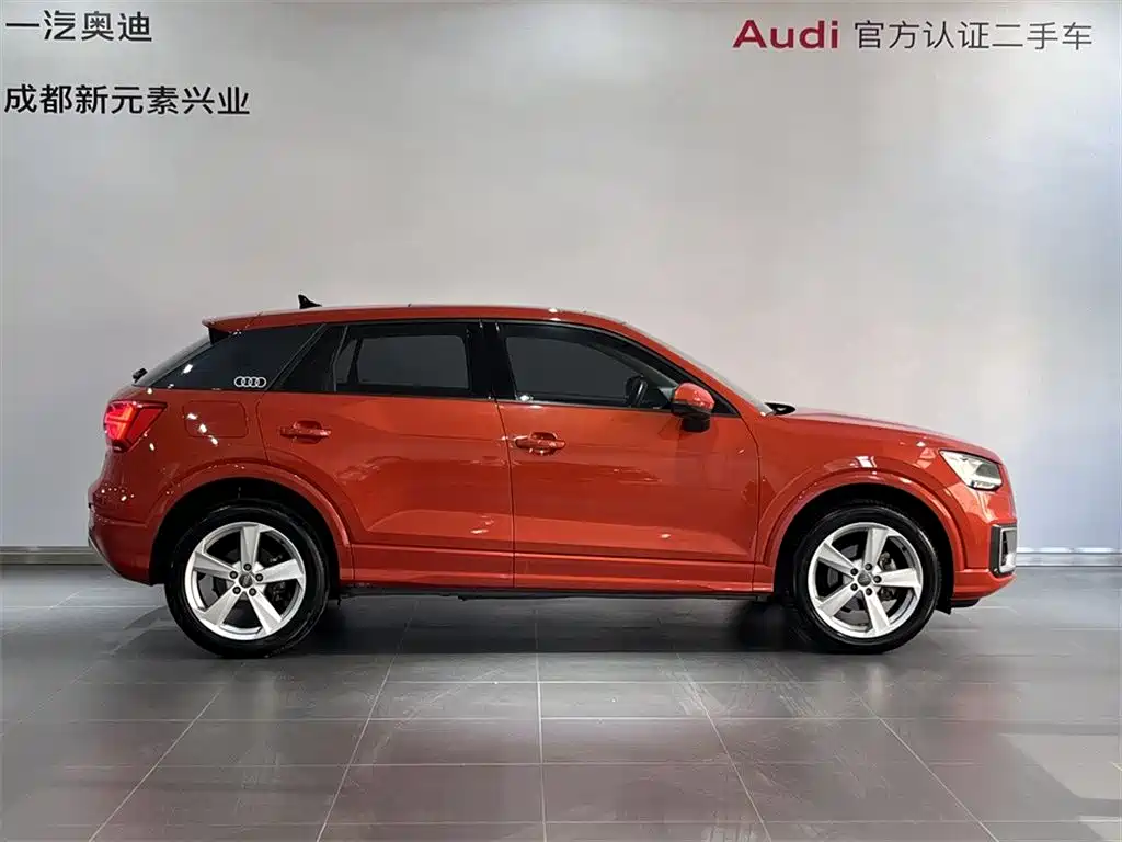Audi Q2L — миниатюра 3