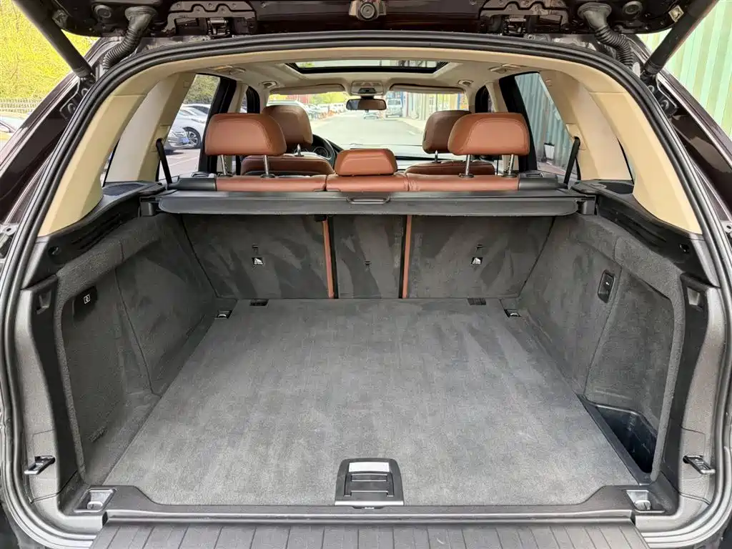BMW X5 2014 xDrive35i Lead