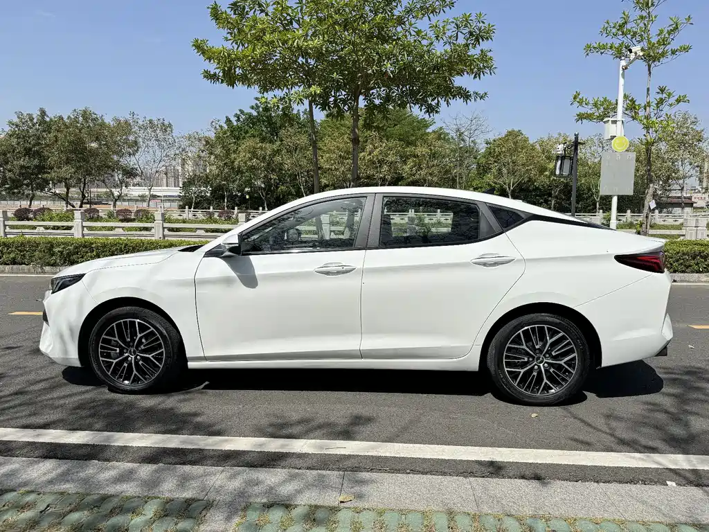 JAC Motors JAC A5 PLUS