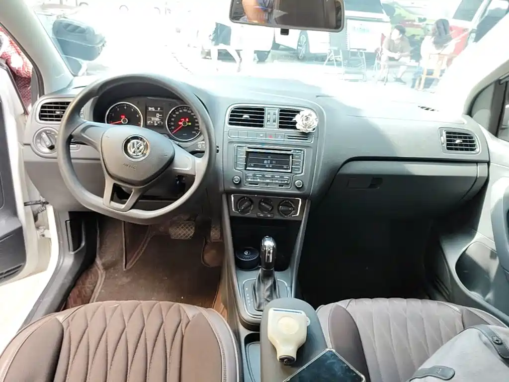Volkswagen Polo — миниатюра 10