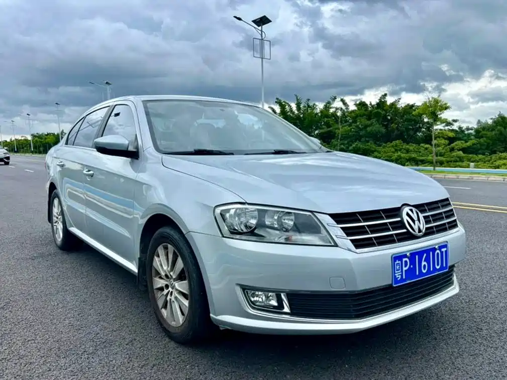 Volkswagen Lavida — миниатюра 3