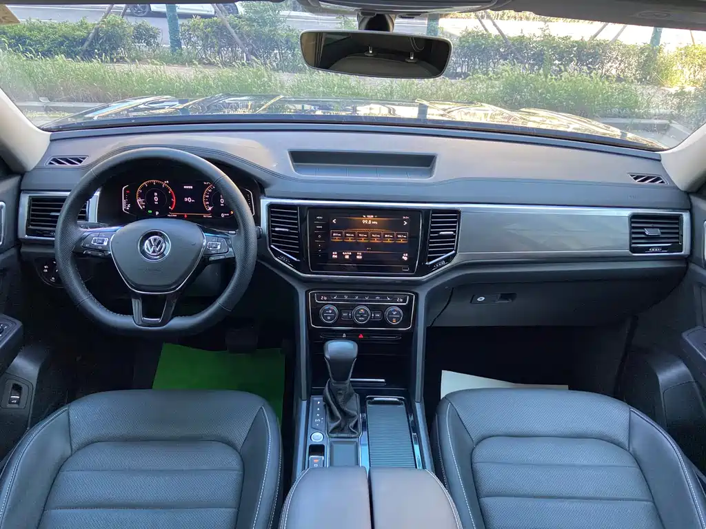 Volkswagen Teramont — миниатюра 11
