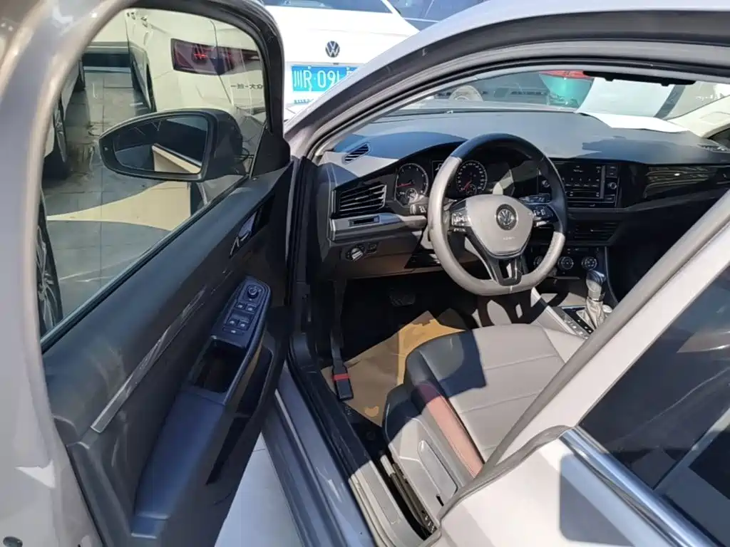 Volkswagen Bora — миниатюра 16