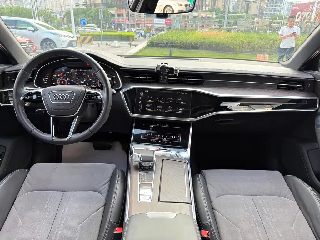 Audi A6L — миниатюра 16