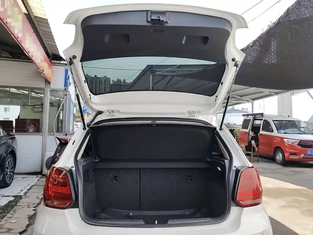 Volkswagen Polo — миниатюра 19
