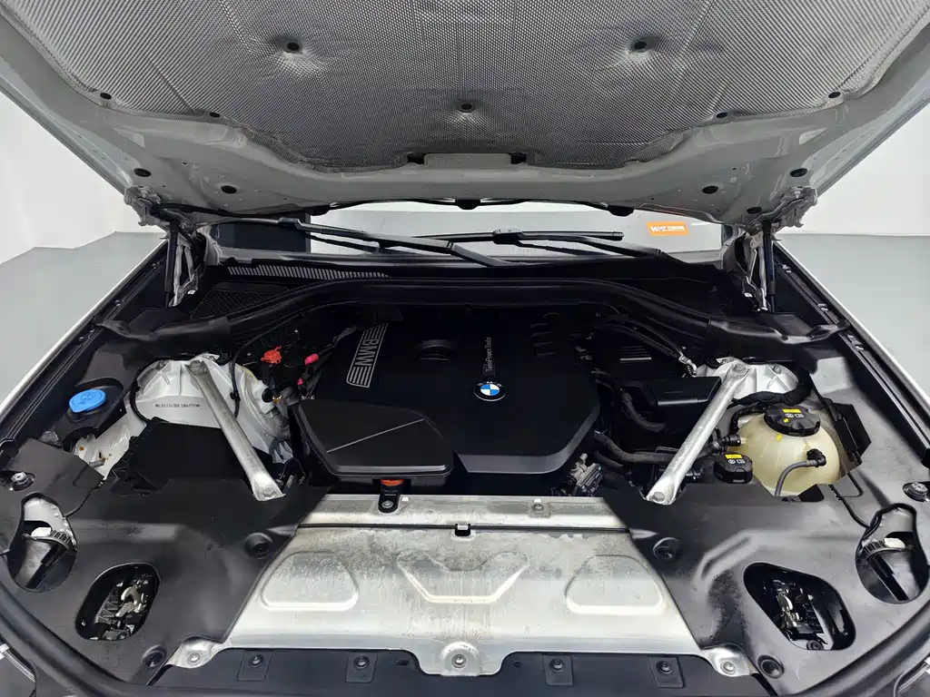 BMW X3 — миниатюра 7