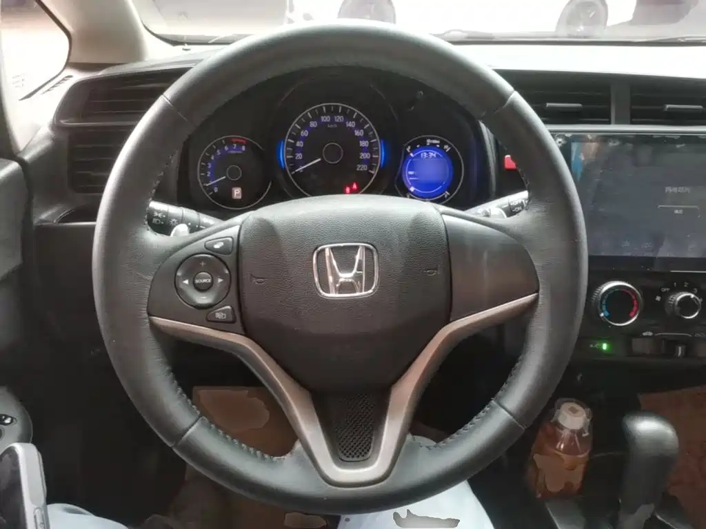 Honda Fit — миниатюра 11
