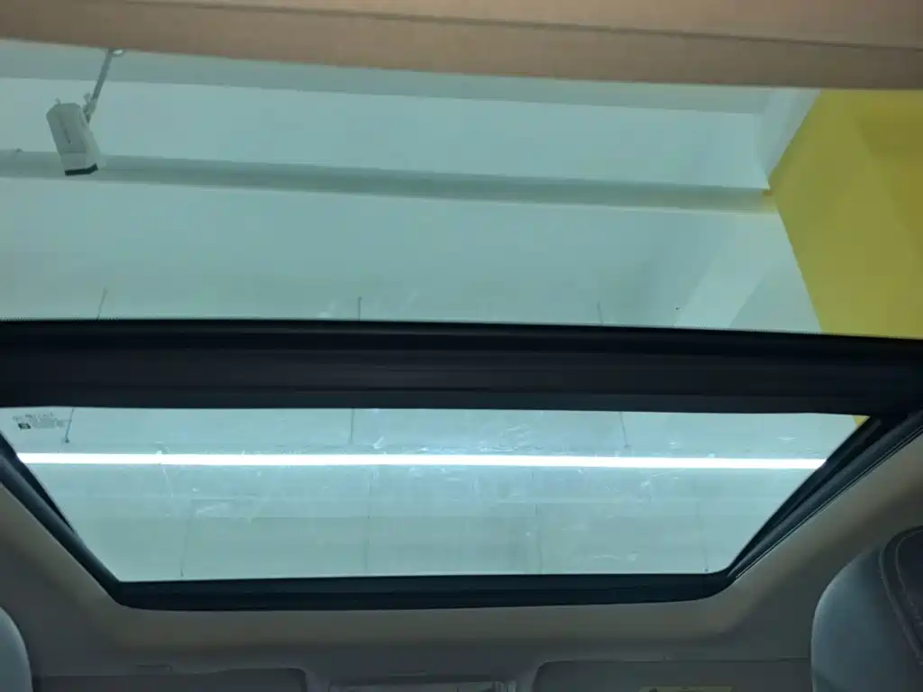 Cadillac XTS — миниатюра 18