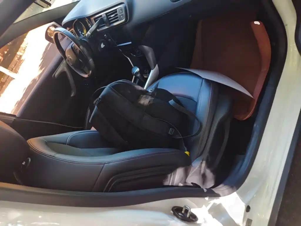 Citroen C3-XR — миниатюра 25