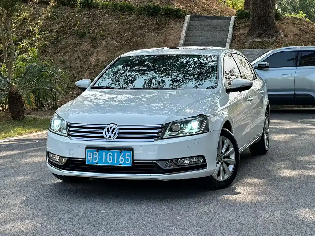 Volkswagen Magotan 2014