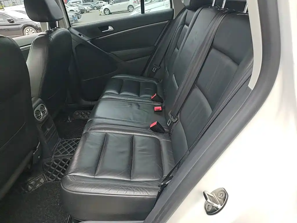 Volkswagen Tiguan — миниатюра 17