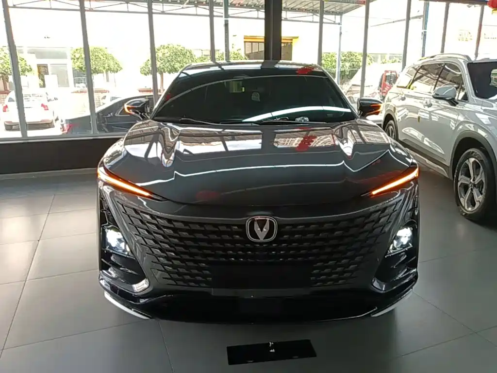 Changan UNI-T — миниатюра 3