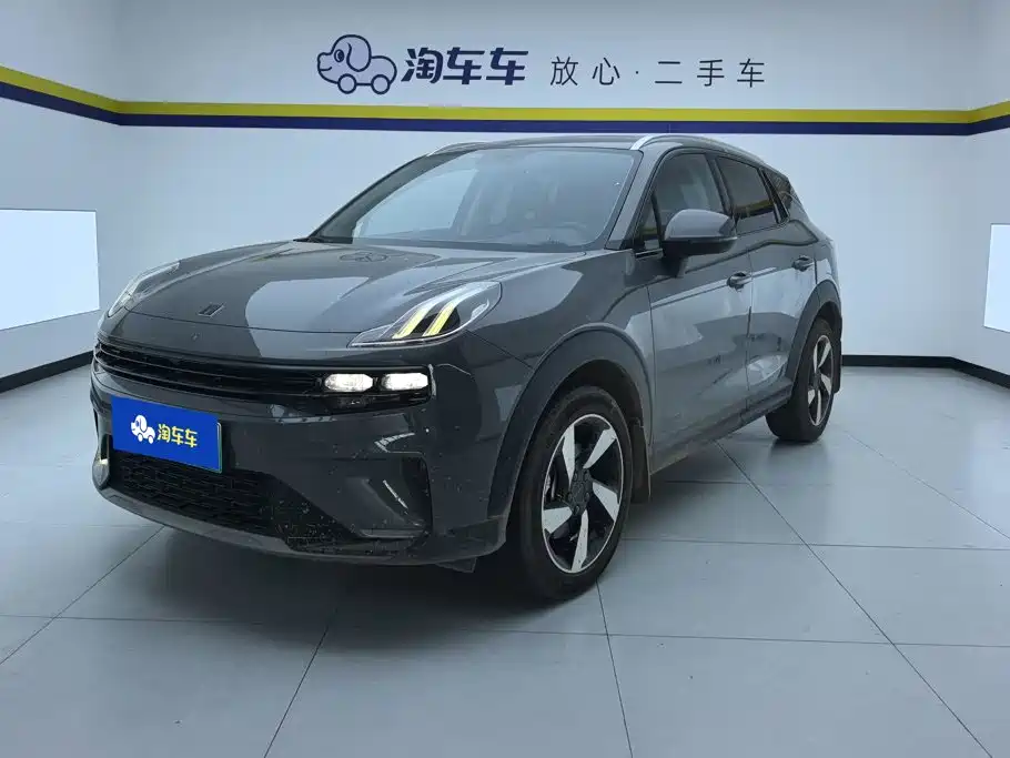 Lynk & Co 06 EM-P