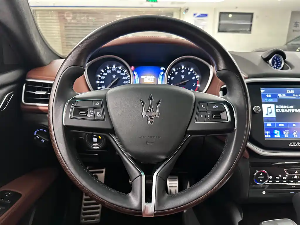 Maserati Ghibli — миниатюра 22