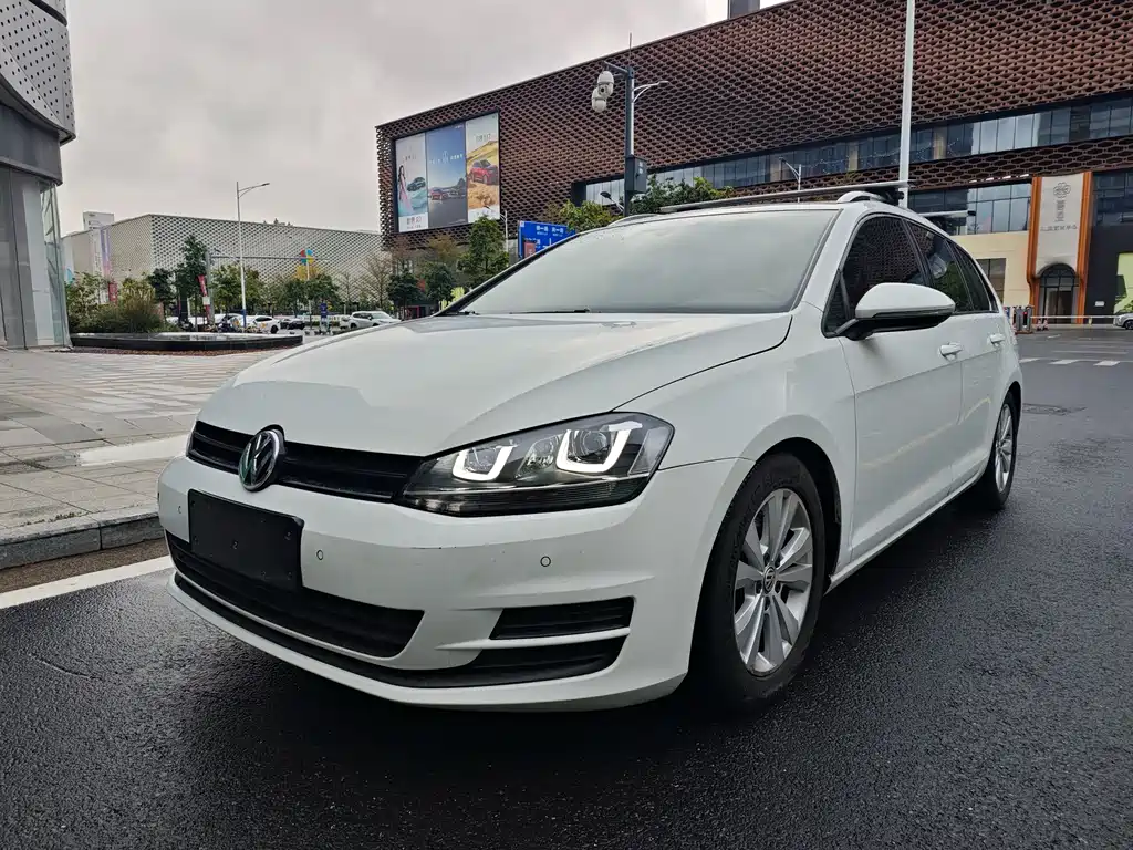 Volkswagen Golf (Import) 2015