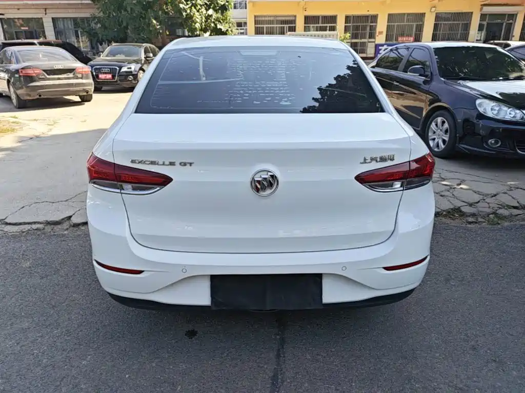 Buick Excelle — миниатюра 6