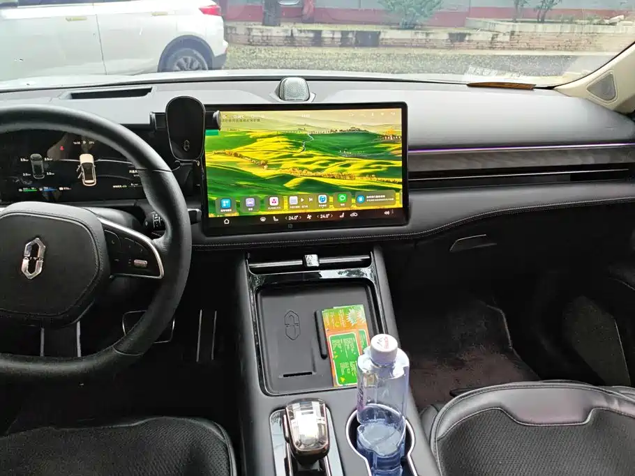 AITO Wenjie AITO M5 — миниатюра 13