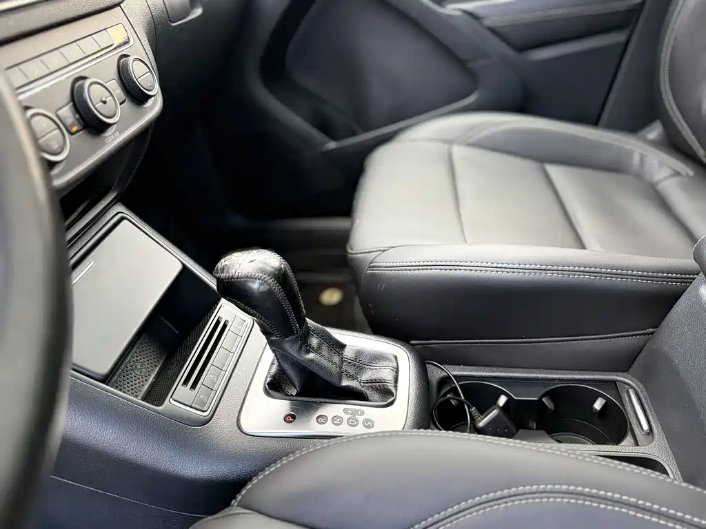 Volkswagen Tiguan — миниатюра 13