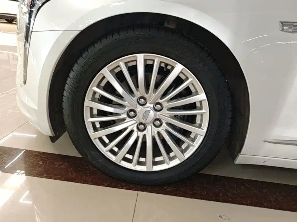 Cadillac CT6 — миниатюра 23