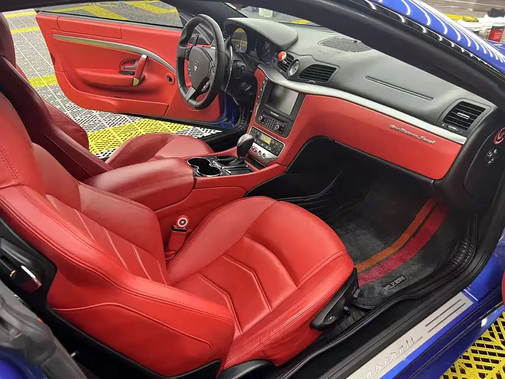 Maserati GranTurismo — миниатюра 7