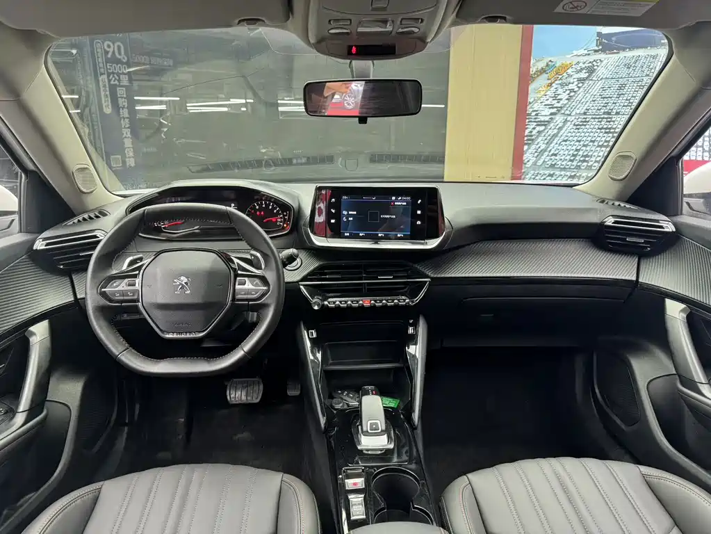 Peugeot 2008 — миниатюра 15