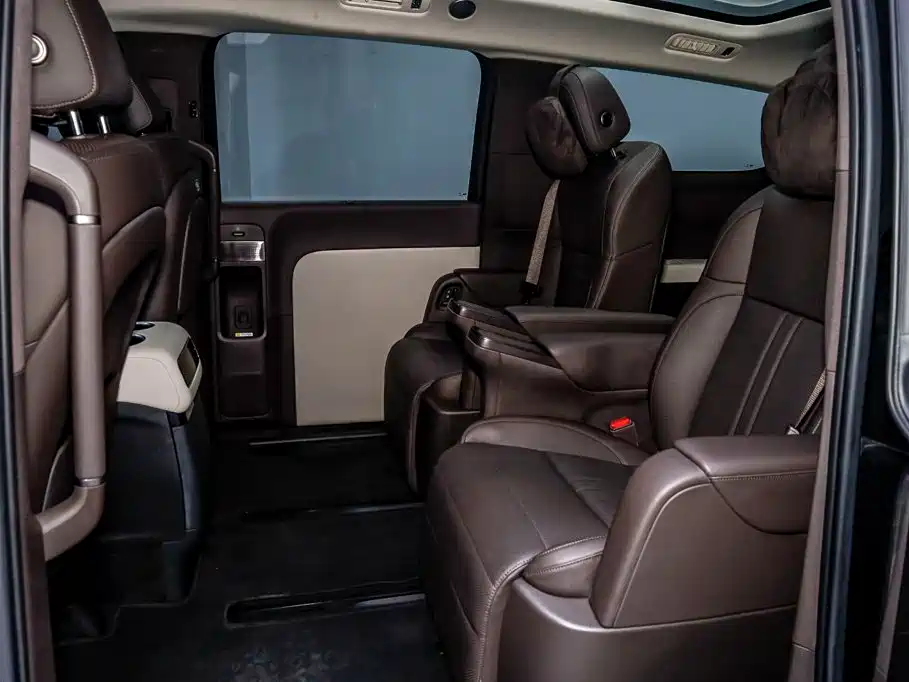 Li Auto Li MEGA — миниатюра 6