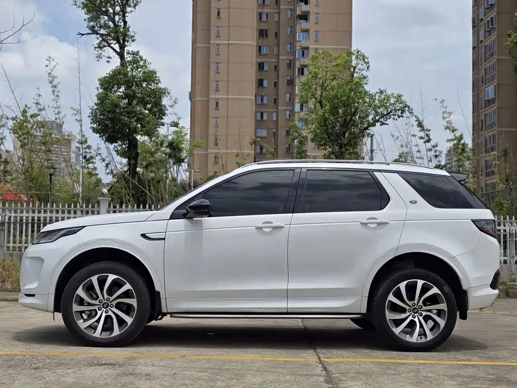 Land Rover Discovery Sport — миниатюра 4