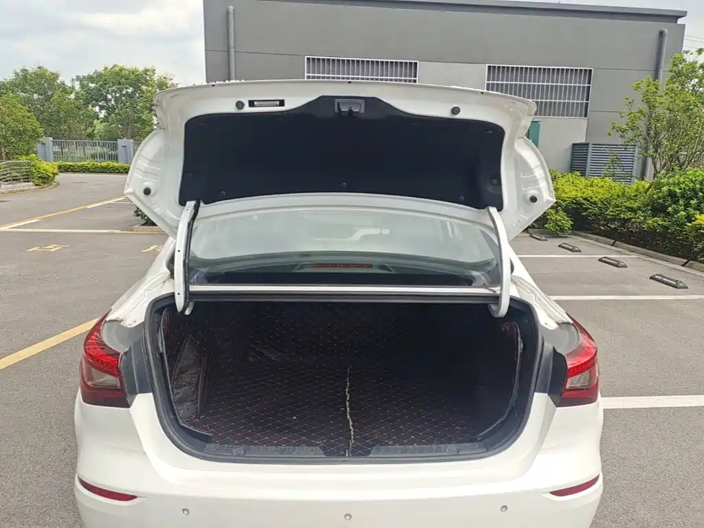 Changan Eado — миниатюра 19
