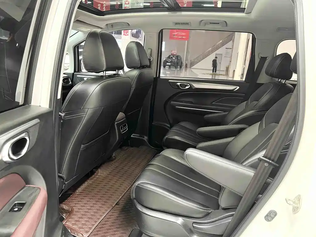 GAC M6 2021 PRO 270T AT Premium