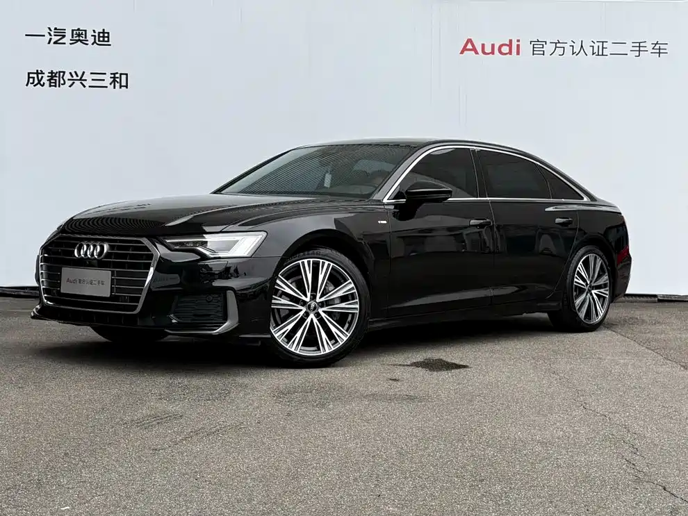 奥迪A6L 2022款 45 TFSI quattro 臻选动感型 2022
