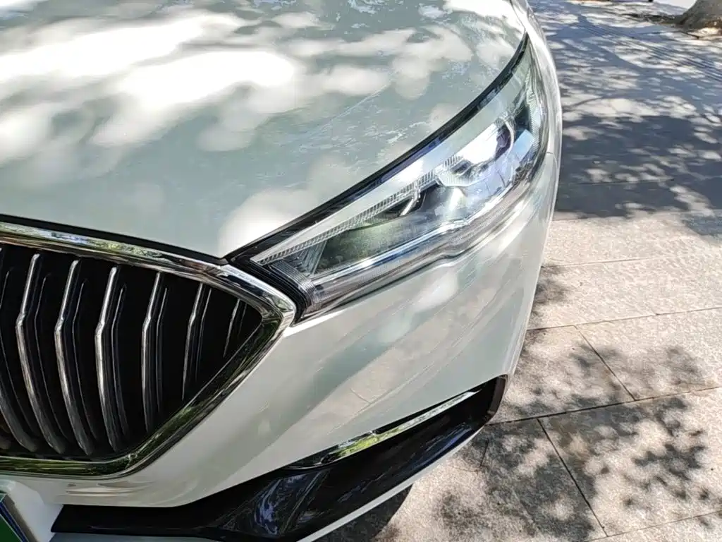 Hongqi Hongqi H5 — миниатюра 24