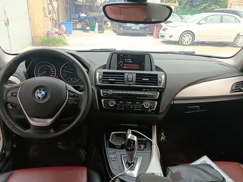BMW 1 Series (Import) — миниатюра 10
