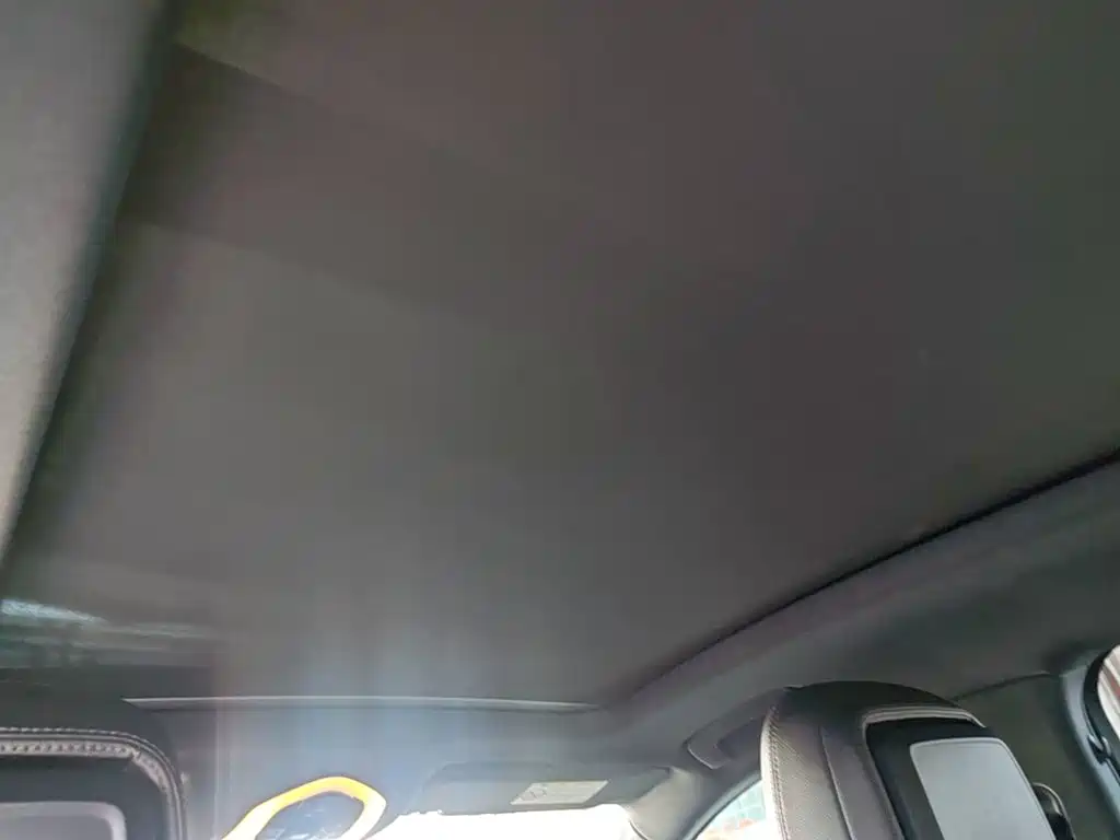 Porsche Macan — миниатюра 18