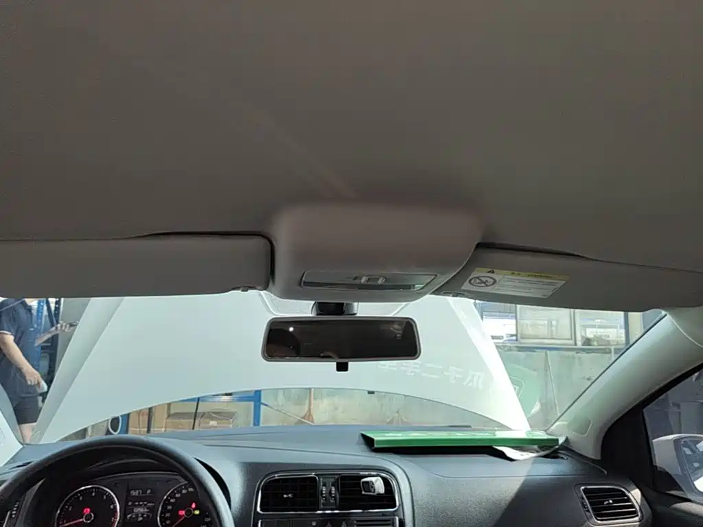 Volkswagen Polo — миниатюра 18