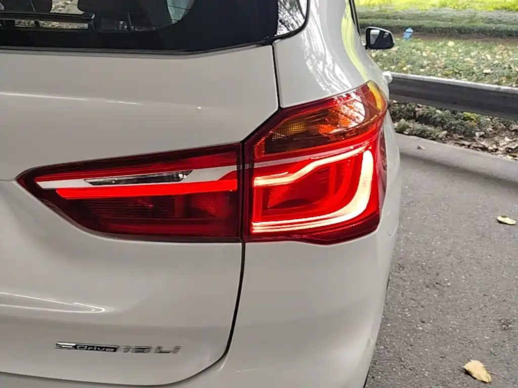 BMW X1 — миниатюра 8